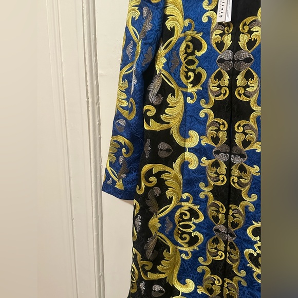 ALICE + OLIVIA THOMAS EMBROIDERED COAT - Picture 14 of 16